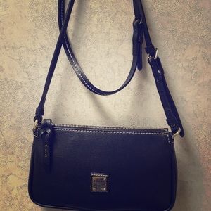 Dooney & Bourke crossbody purse